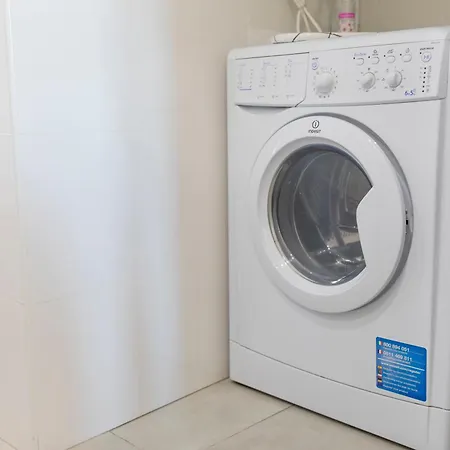 Central&quiet In Graca * Lisboa