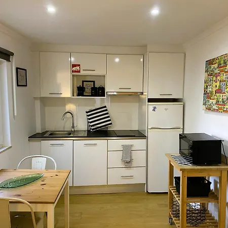 Apartment Central&quiet In Graca Lisbon