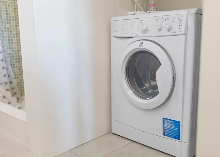 Central&quiet In Graca * Lisboa